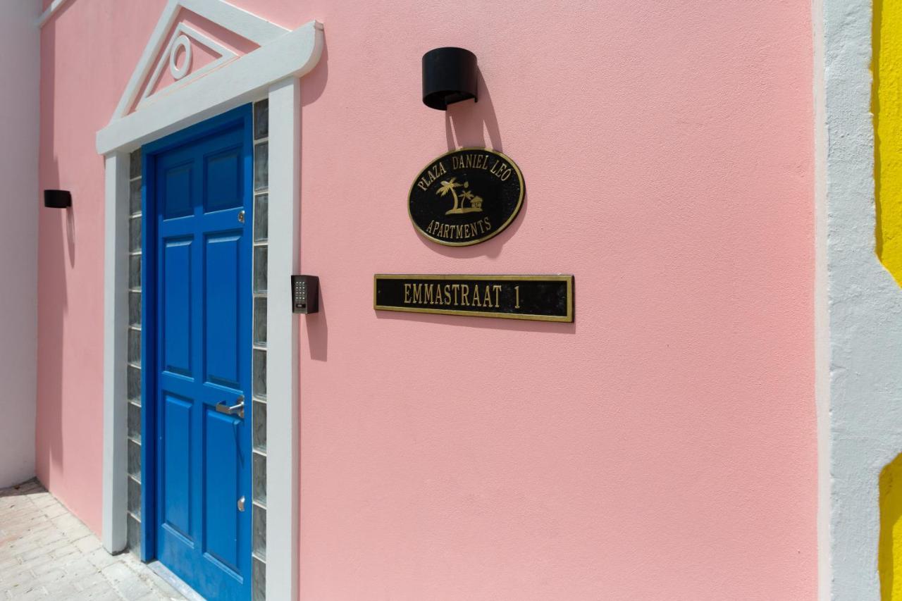 Oranjestad City Suites Exterior photo