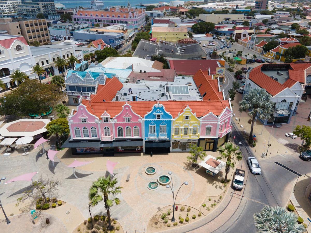 Oranjestad City Suites Exterior photo