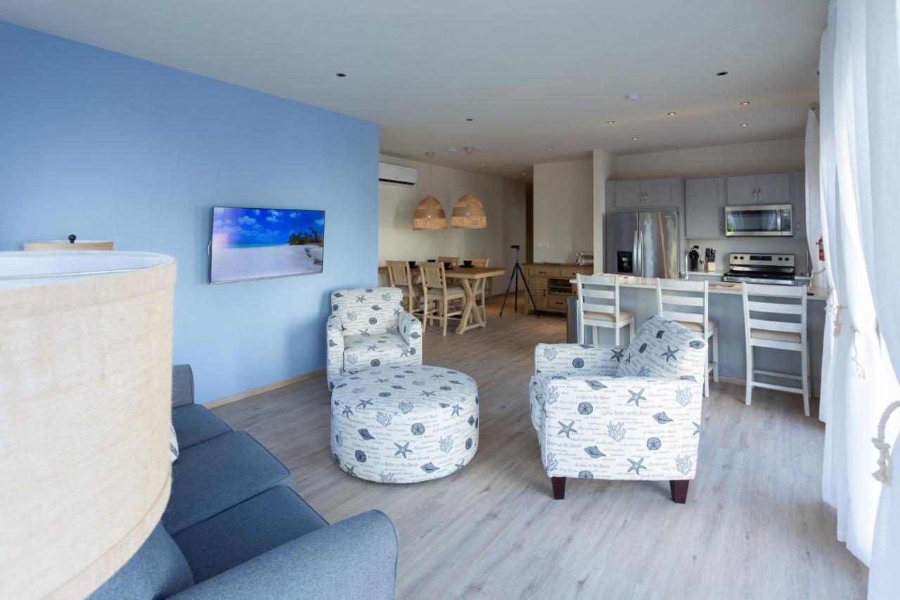Oranjestad City Suites Exterior photo